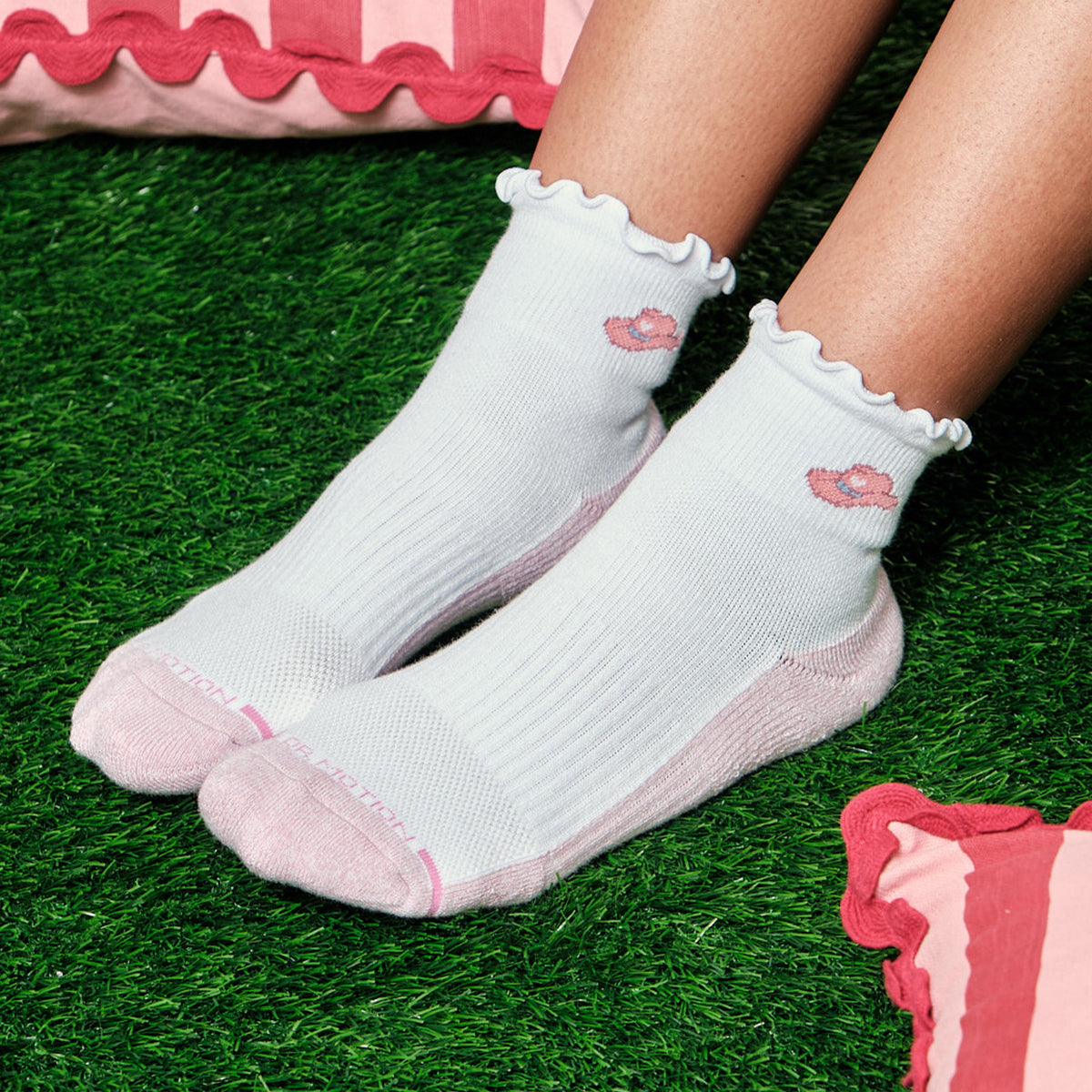 Dr. Motion Latest | Cowgirl Lettuce Edge - Quarter Compression Socks For Women