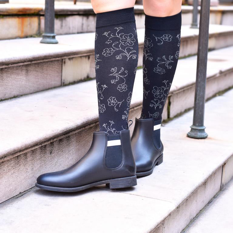 Dr. Motion Customer Favorite | Floral Pattern - Knee-High Compression Socks For Women