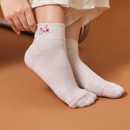 Dr. Motion Top Pick | Autumn Bouquet Embroidery - Quarter Compression Socks For Women