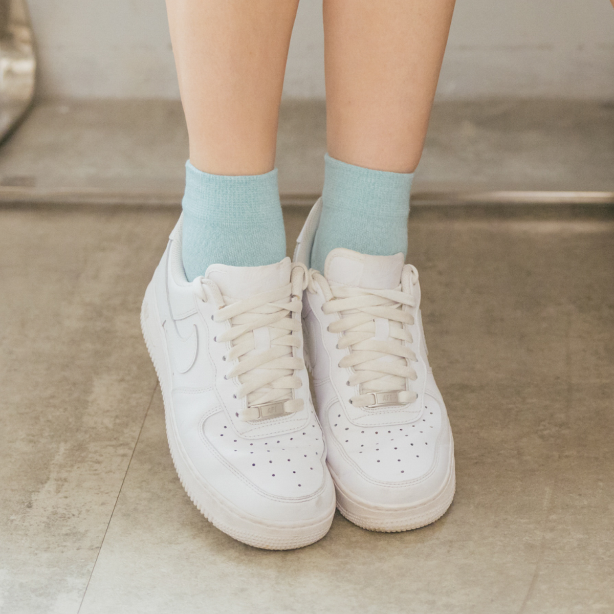 Dr. Motion Deals | Solid - Quarter Compression Socks For Women