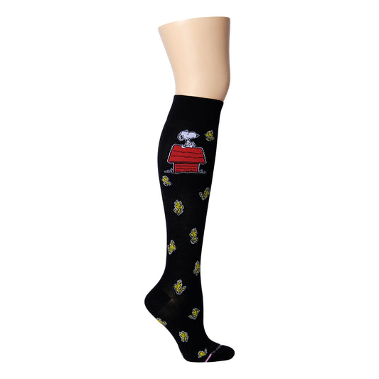 Dr. Motion Recommended | Snoopy Doghouse - Knee-High Compression Socks For Women