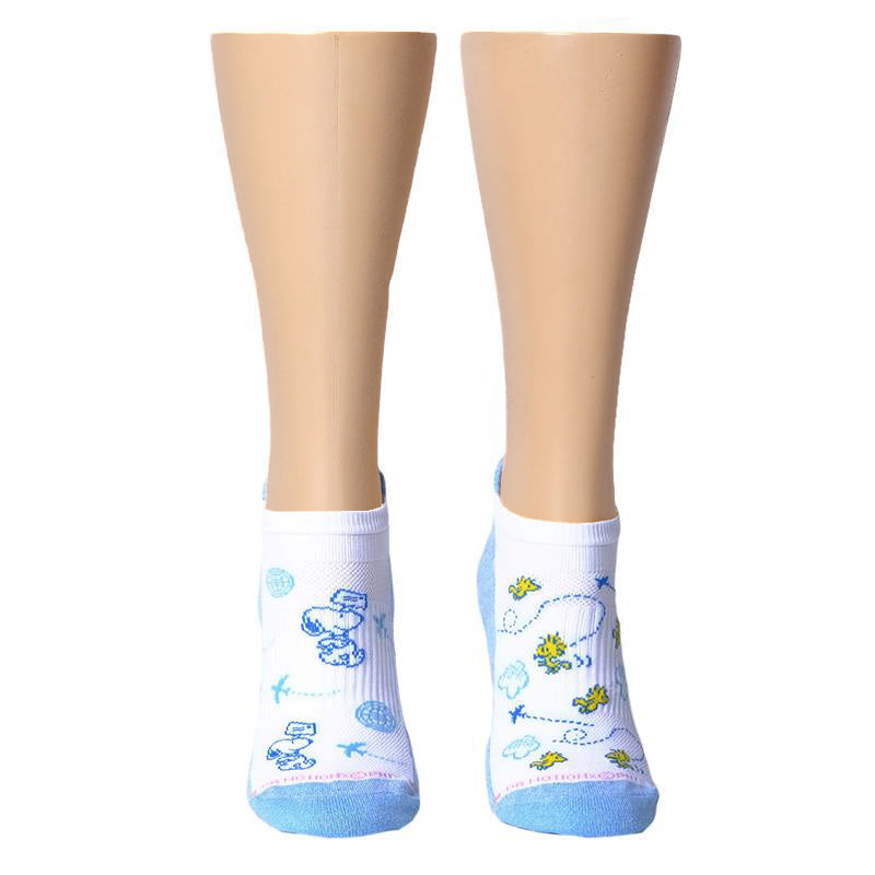 Dr. Motion Trending | Globetrotter Snoopy - Ankle Compression Socks For Women