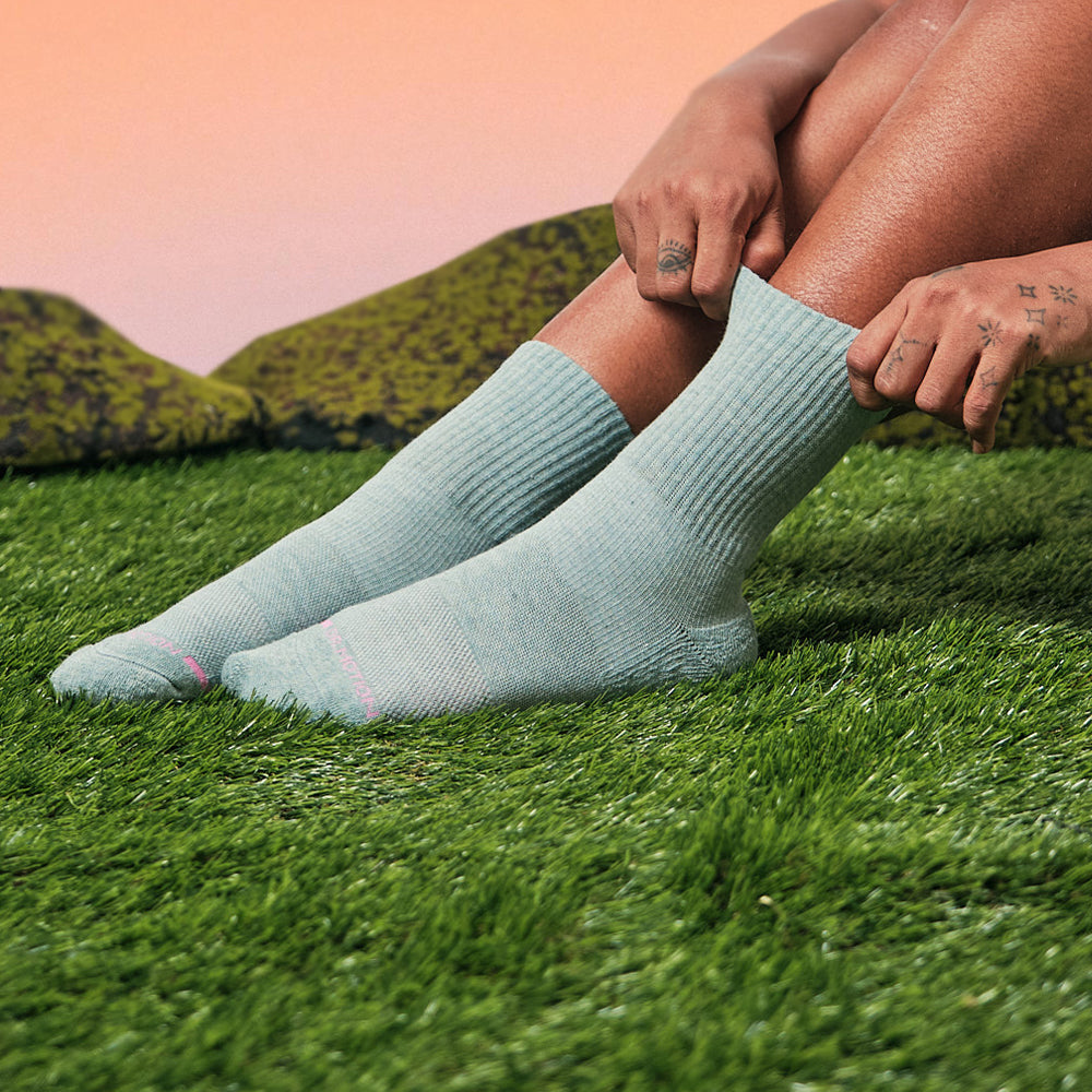 Dr. Motion Discount | Ribbed - Mid-Crew Compression Socks For Women