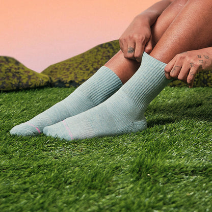 Dr. Motion Discount | Ribbed - Mid-Crew Compression Socks For Women