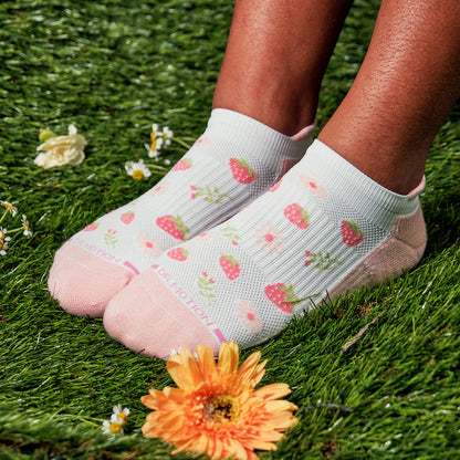 Dr. Motion Customer Favorite | Strawberry Garden - Ankle Compression Socks For Women