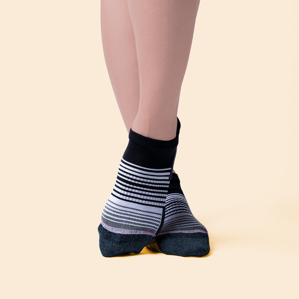 Dr. Motion Featured | Ombre Stripe - Ankle Compression Socks For Women