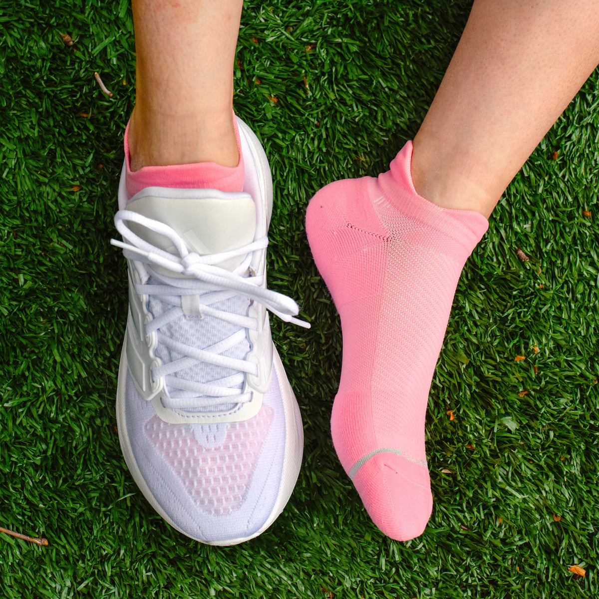 Dr. Motion Premium | Solid Texture - Performance Ankle Compression Socks for Women