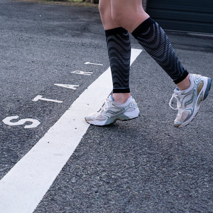 Dr. Motion Customer Favorite | Ombre Waves - Compression Calf Sleeves For Men & Women
