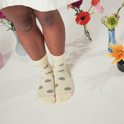 Dr. Motion Exclusive | Simple Daisy - Diabetic Half Cushion Socks For Women