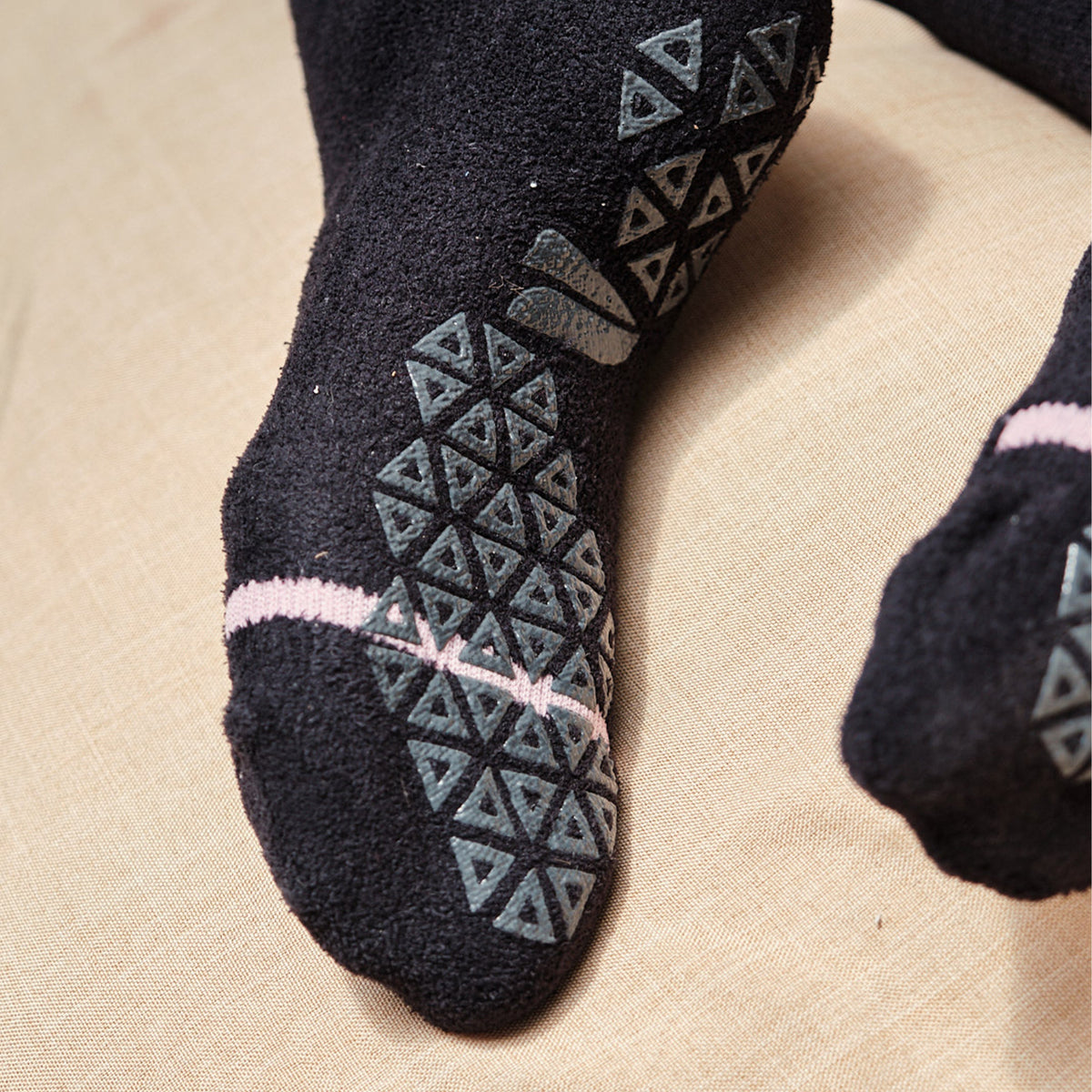 Dr. Motion Signature | Plain Knit Cozy - Knee-High Compression Socks For Women