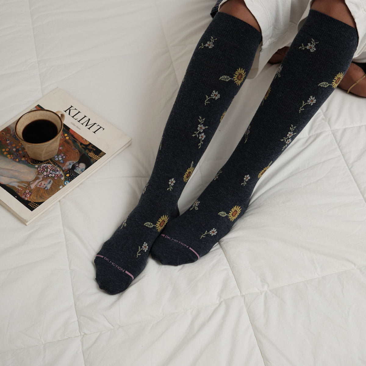 Dr. Motion Latest | Ditsy Sunflower - Knee-High Compression Socks For Women