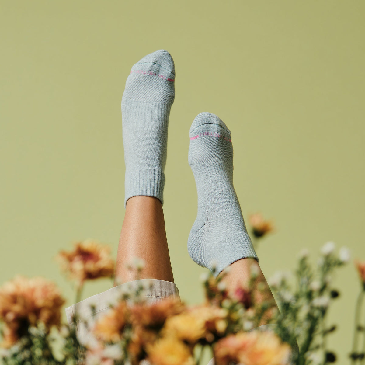 Dr. Motion Essential | Basic Ribbed Cuff - Quarter Compression Socks For Women